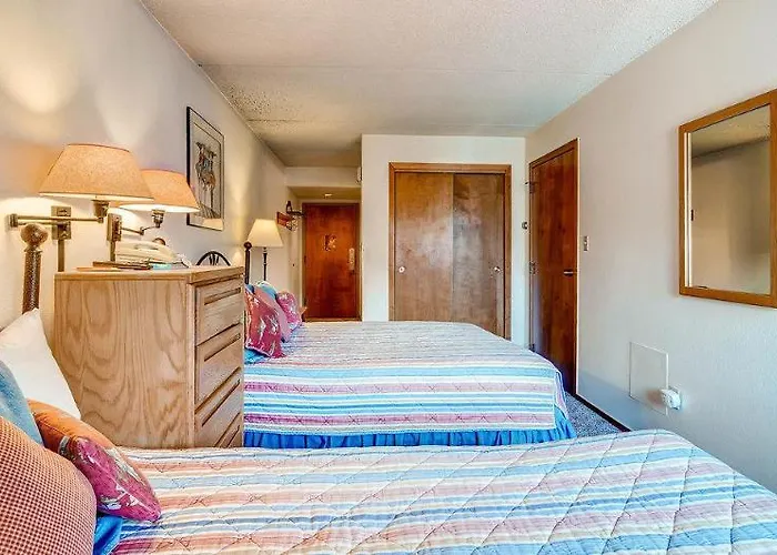 East Village Hotel Copper Mountain