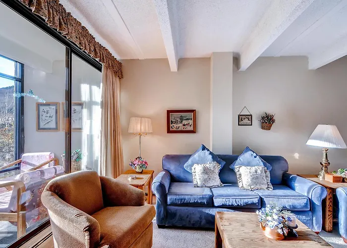 East Village 3*